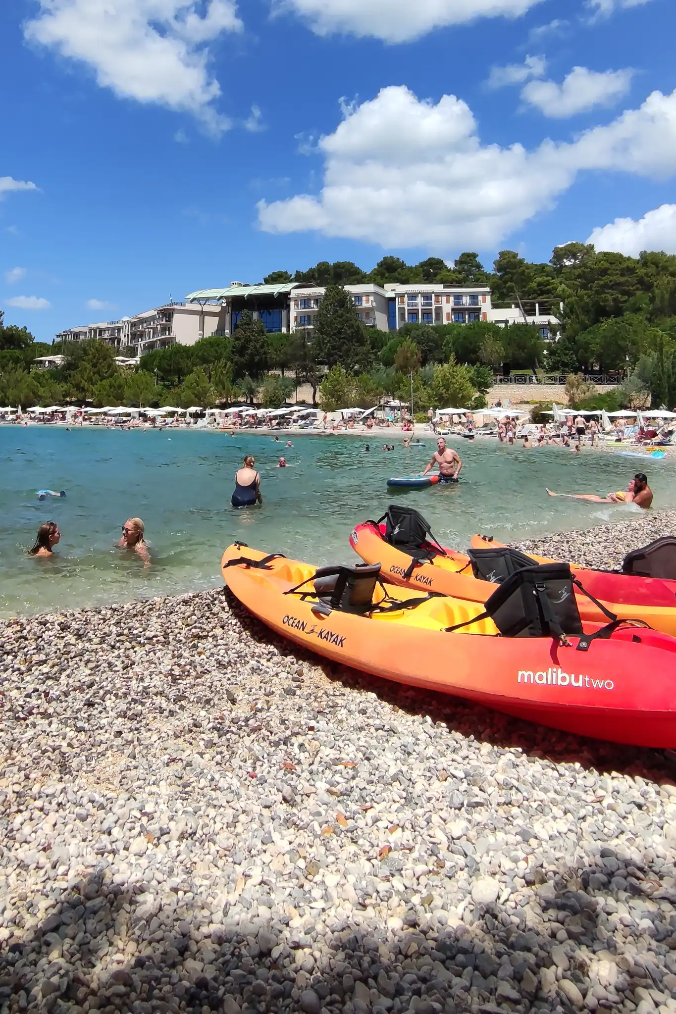 Pludmales meklējumos. Rovinj, Horvātija. Četratā pa Eiropu – 9. sērija